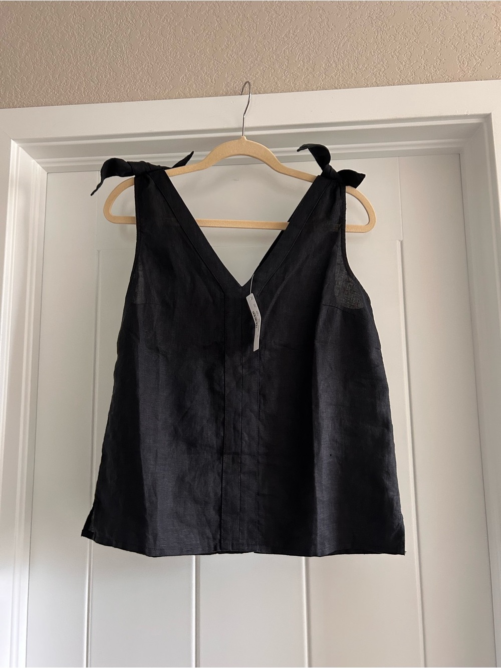Black linen Jcrew tank
